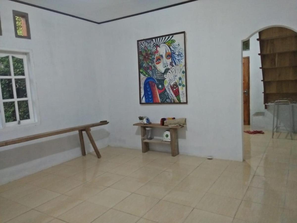 Sugi House Toraja - Villa Penginapan Sewa Harian ランテパオ エクステリア 写真